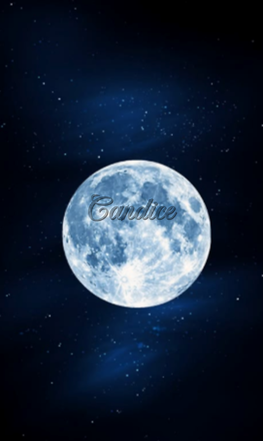 La lune, avec le prénom Candice gravé à sa surface